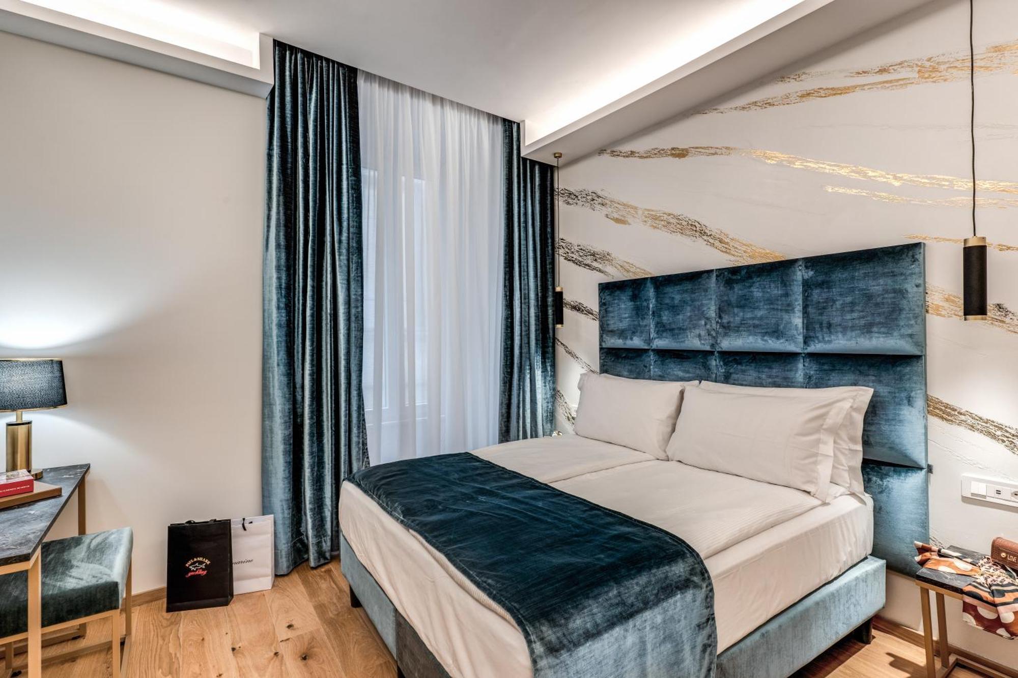 Goldoni 47 Hotel Рим Екстериор снимка
