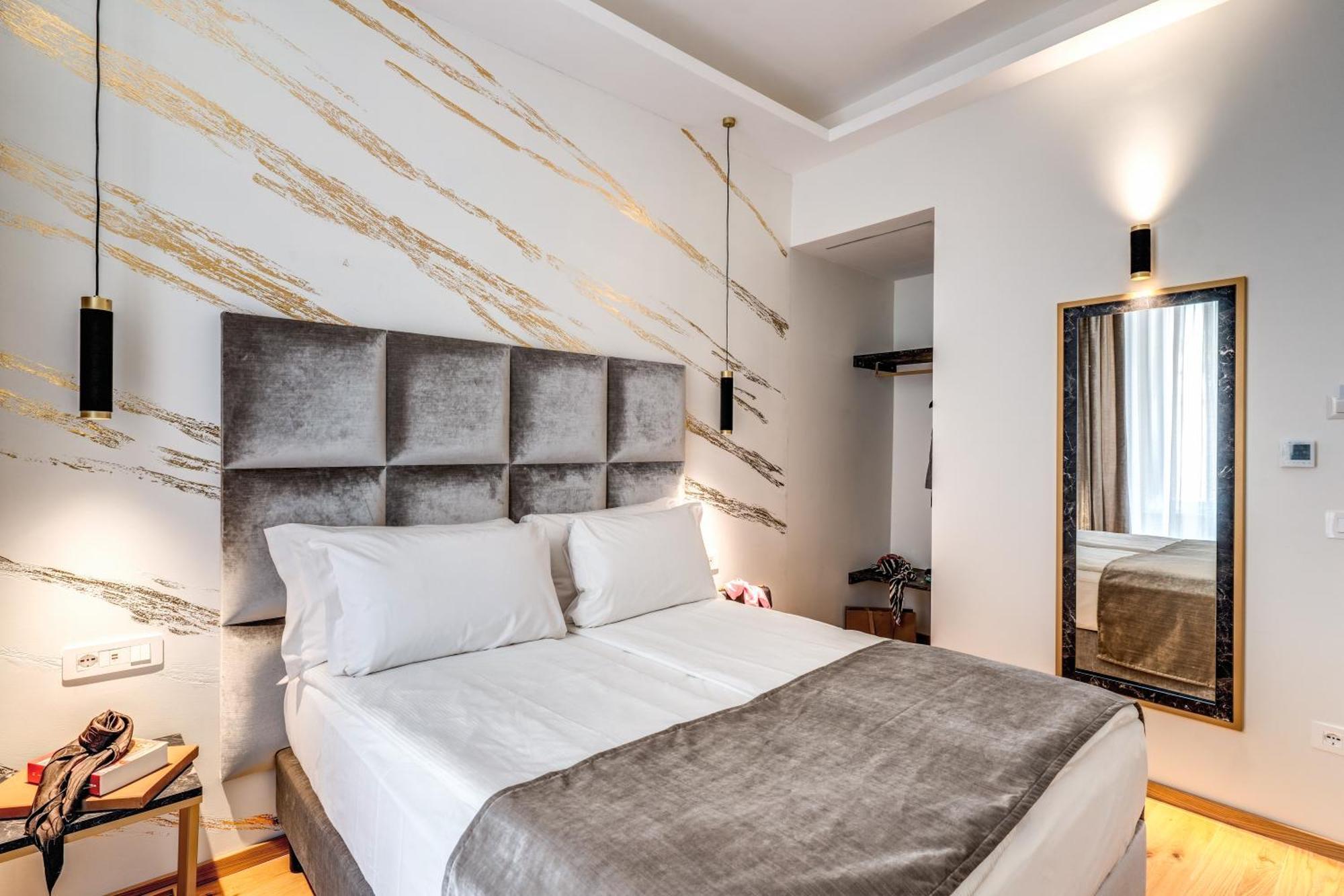 Goldoni 47 Hotel Рим Екстериор снимка
