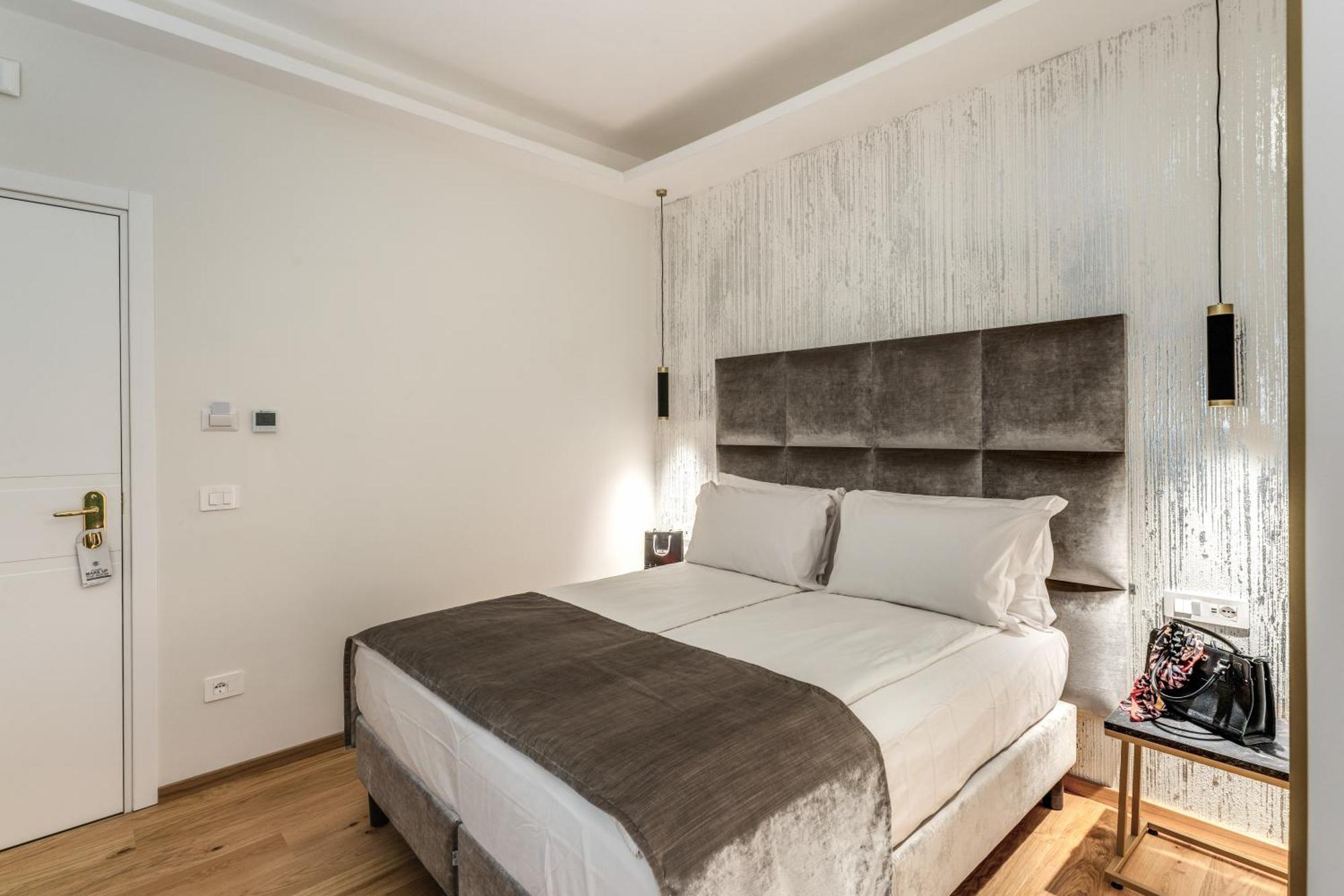 Goldoni 47 Hotel Рим Екстериор снимка