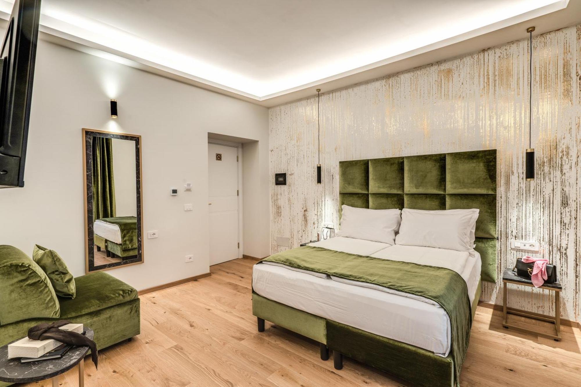 Goldoni 47 Hotel Рим Екстериор снимка