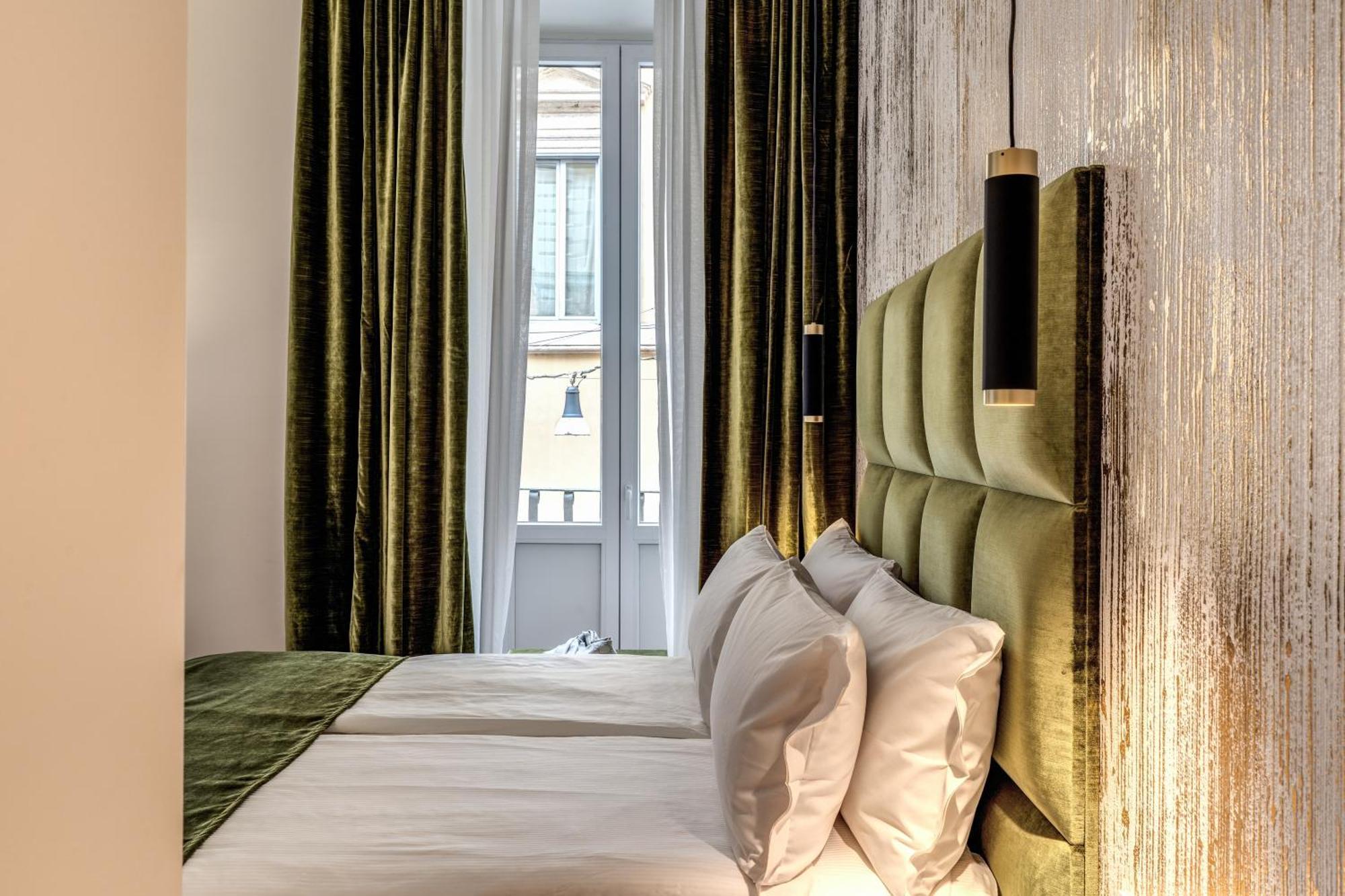 Goldoni 47 Hotel Рим Екстериор снимка