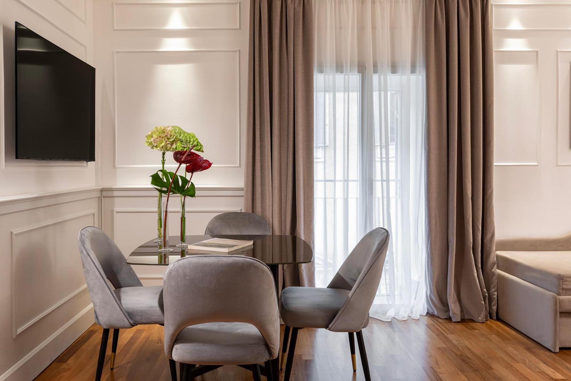 Goldoni 47 Hotel Рим Екстериор снимка