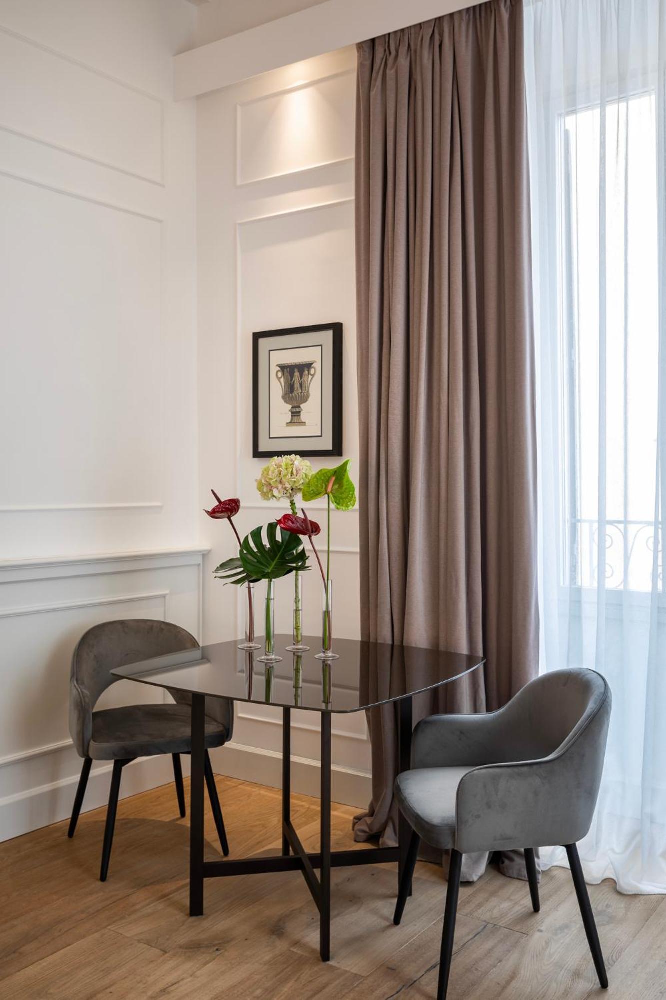 Goldoni 47 Hotel Рим Екстериор снимка