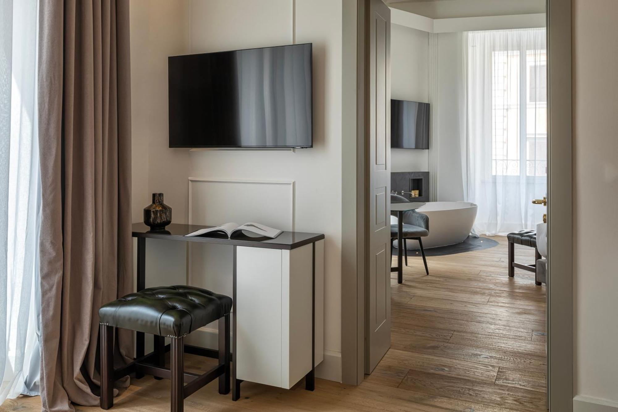 Goldoni 47 Hotel Рим Екстериор снимка