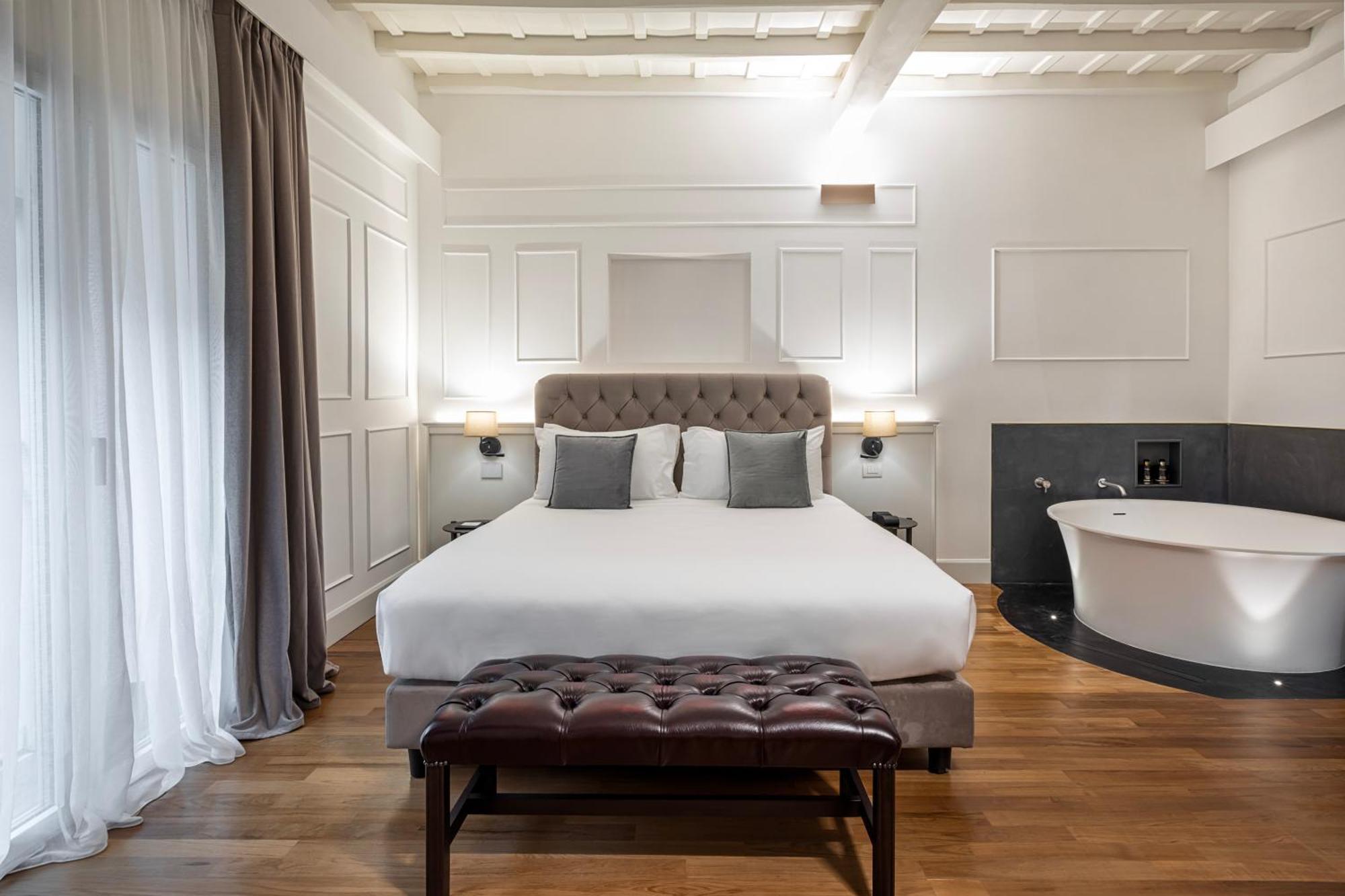 Goldoni 47 Hotel Рим Екстериор снимка