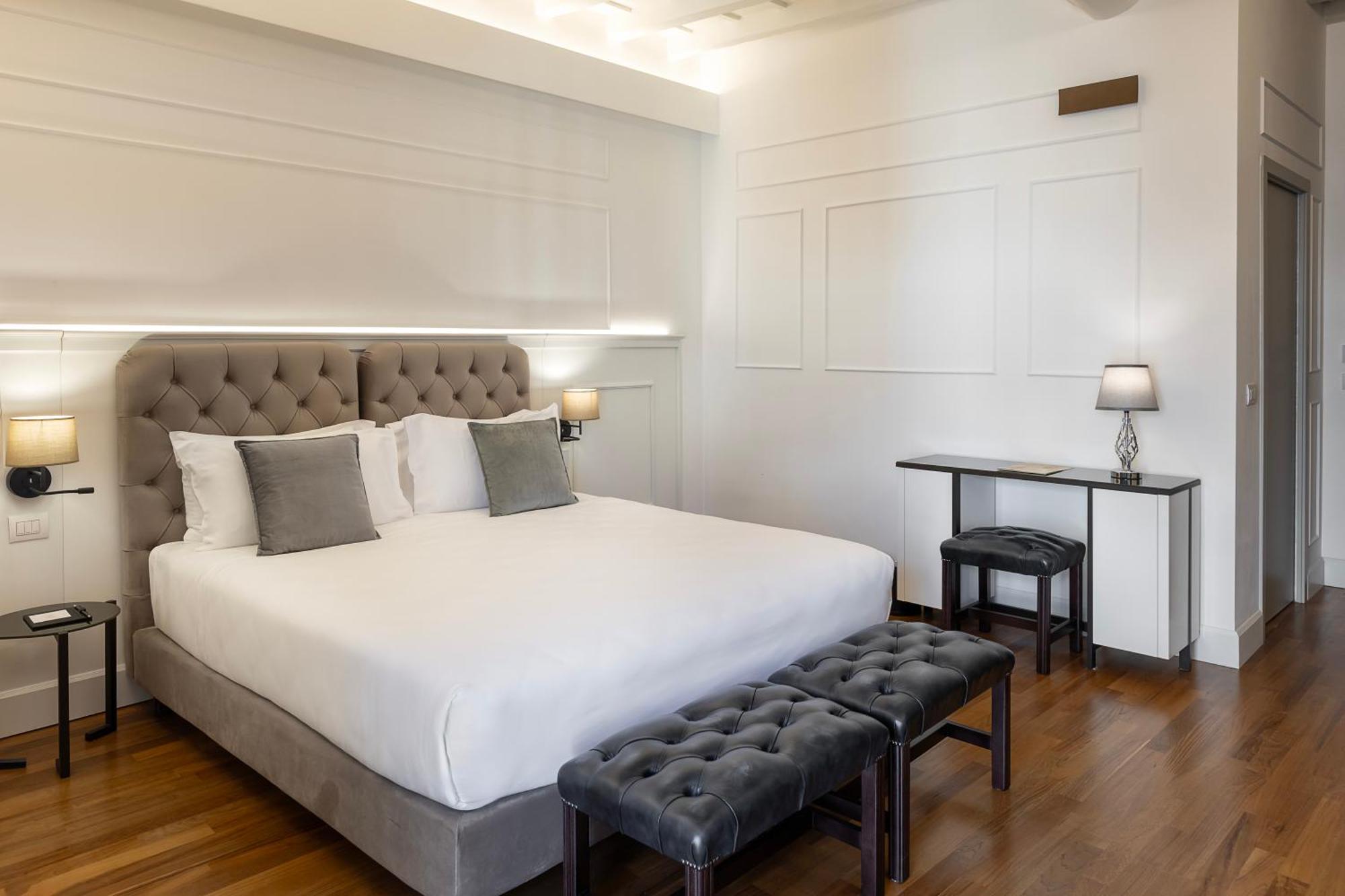 Goldoni 47 Hotel Рим Екстериор снимка